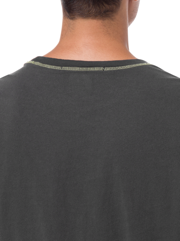 تيشيرت فيك بيجي