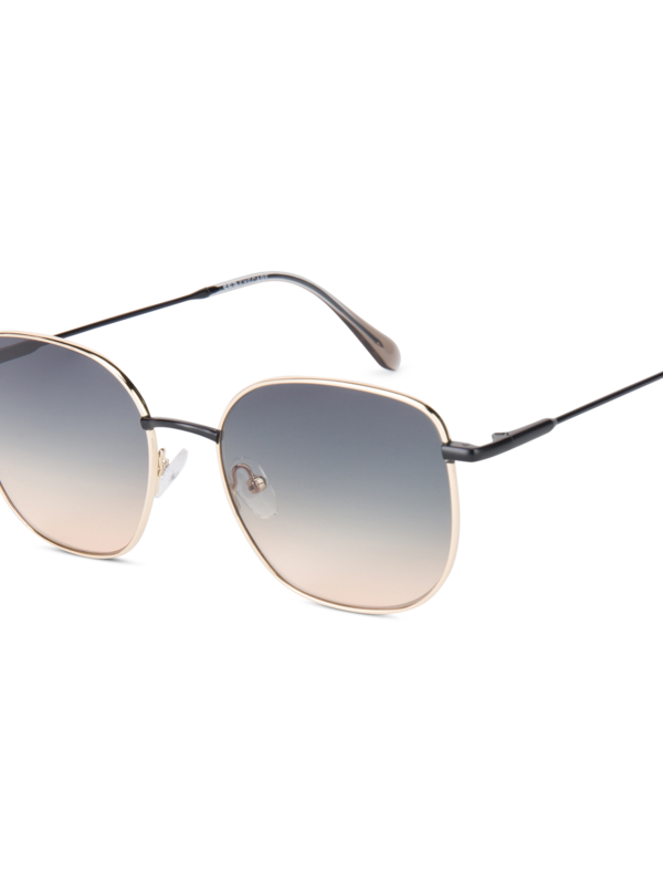 نظارة شمسية أورورا