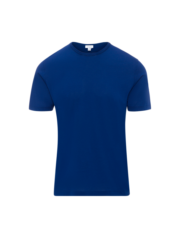 تيشيرت كلاسيكي بفتحة رقبة مستديرة