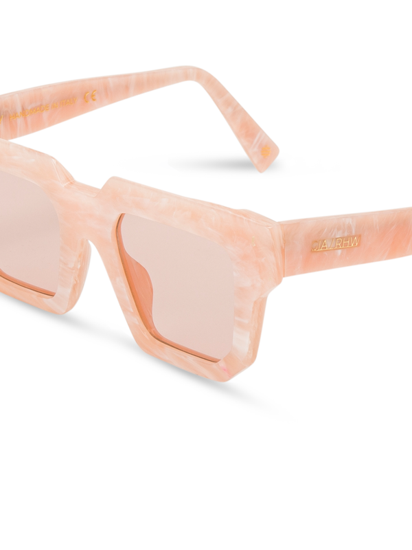 /original/R02_GIAR_PeachMrble_5.png_convert-600x800