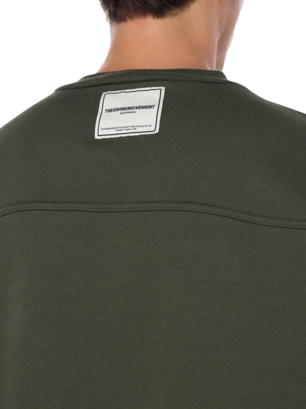 /original/S40NP_GIVM_KHK_7.png_convert-600x800