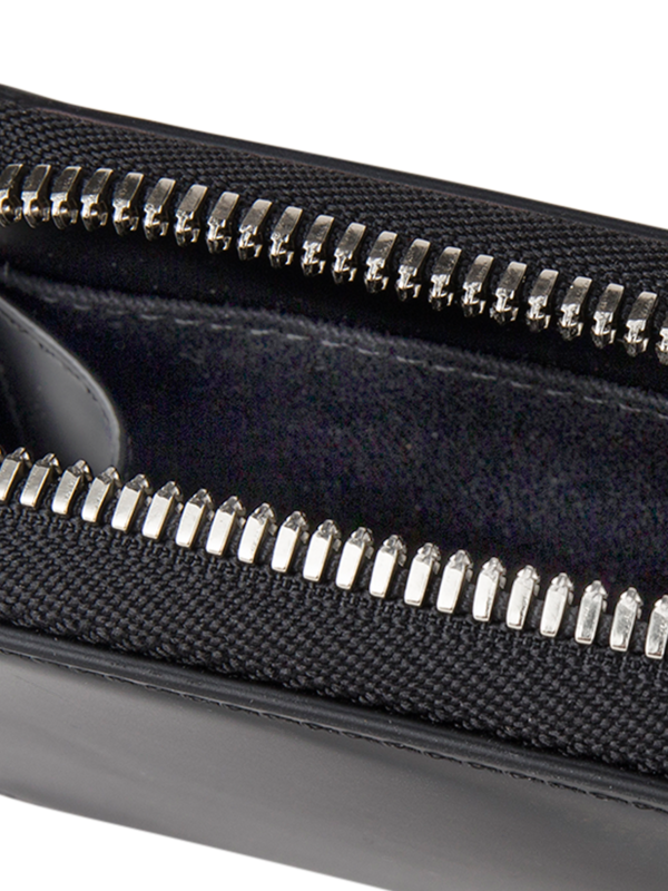 /original/SLG46K0927_KARA_Black_5.png_convert-600x800