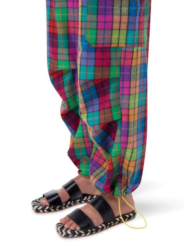 /original/TRS001B-AW22_MMKT_MULTI_6.png_convert-600x800