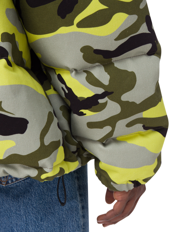 /original/UA53JA600CM_VTMN_NEON CAMO_8.png_convert-600x800