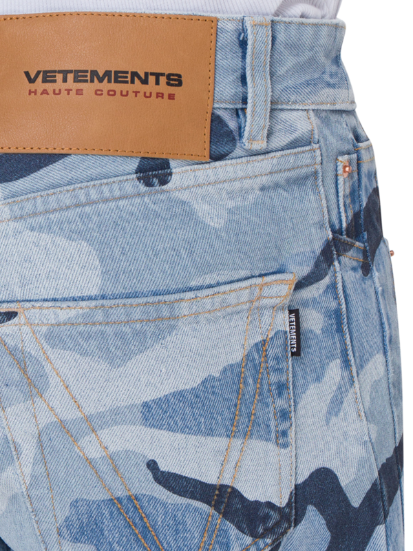 /original/UA53PA850CM_VTMN_GREY CAMO_6.png_convert-600x800