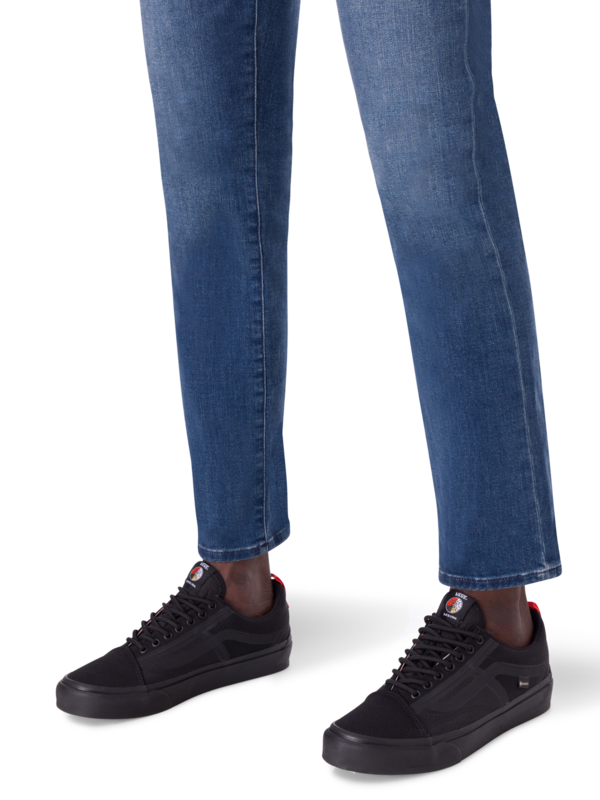 /original/VABVJBLK_VANS_RaeburnBla_2.png_convert-600x800