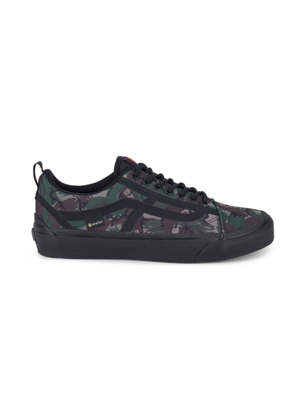 /original/VABVJCMA_VANS_RaeburnCam_1.png_convert-600x800