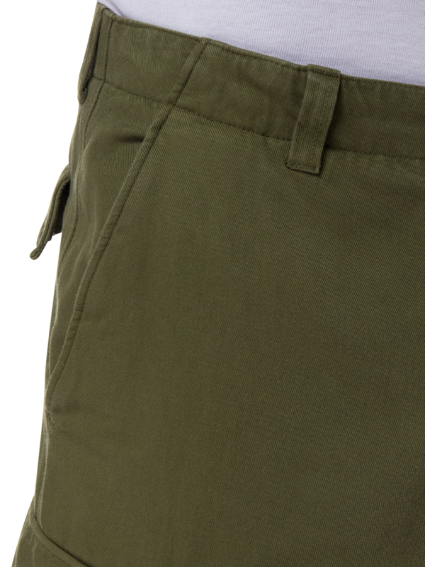 /original/W22MCHN701_OFFG_Green Moss_5.png_convert-600x800