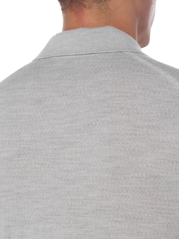 قميص لاسكا بأكمام طويلة